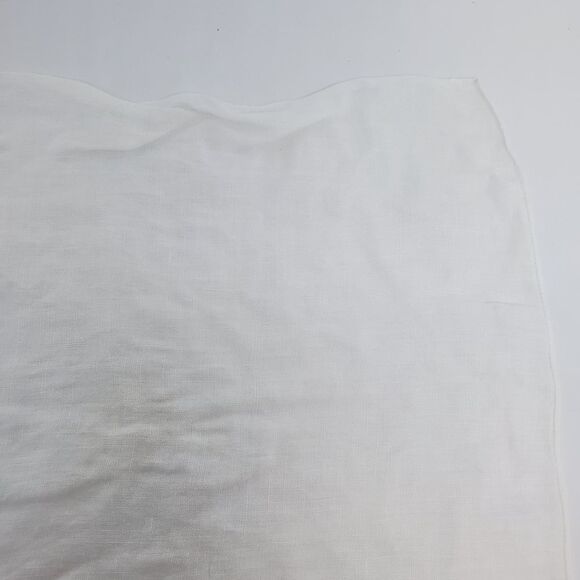 Vintage White Handkerchief  - Picture 5 of 6